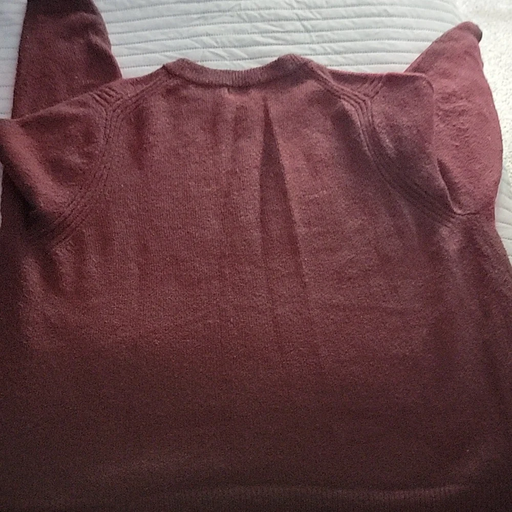 Sweater - Picture 3 of 3